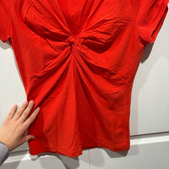 KENNETH COLE REACTION Women’s Short Sleeve V Neck Shirt Top - red/orange, size S - Picture 2 of 4